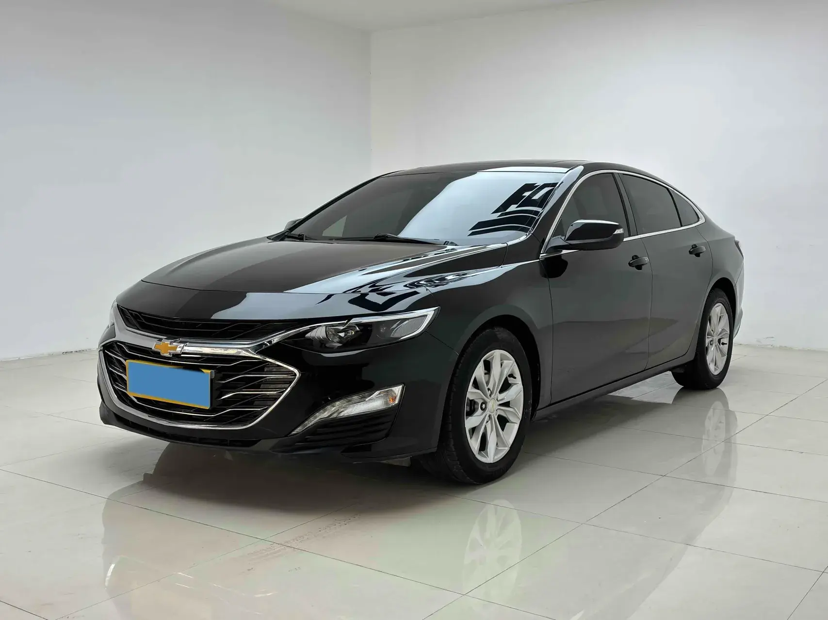 2020 CHEVROLET MALIBU view 1