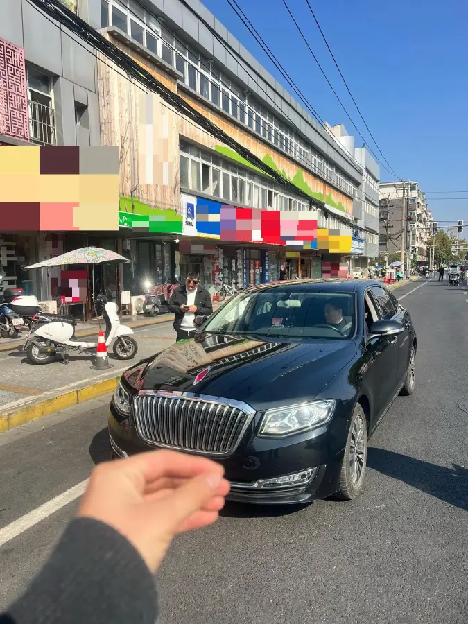 2018 HongQi H7 2.0T 204HP L4 6AT