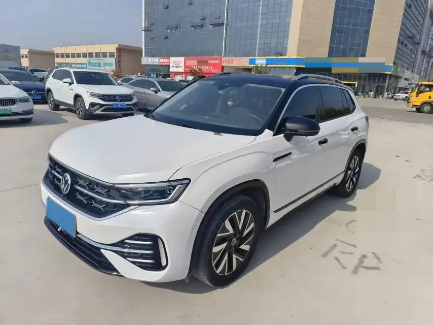 2024 Volkswagen Tayron 2.0T 186HP L4 7DCT