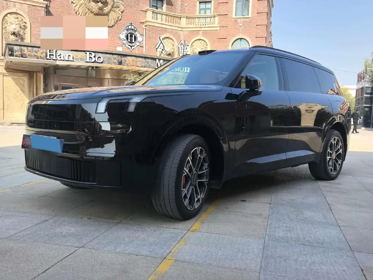 2025 LYNK&CO 900 1.5T 190HP L4 3DHT PHEV 43.3KWH