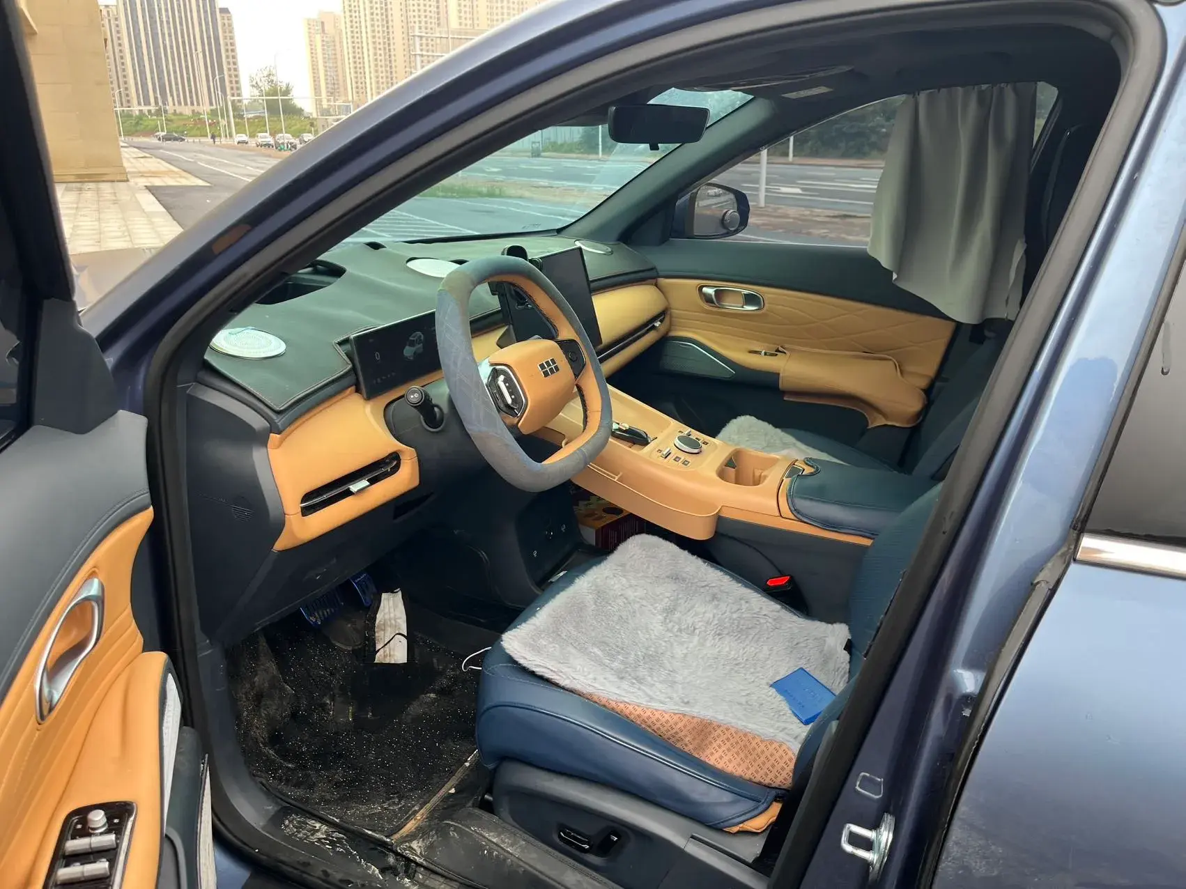 2025 GEELY GALAXY thumbnail 4