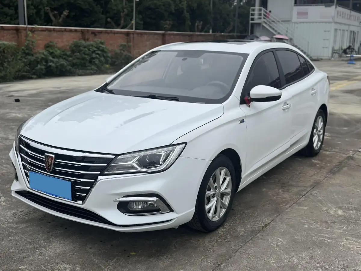 2020 Roewe i5 1.5L 120HP L4 CVT