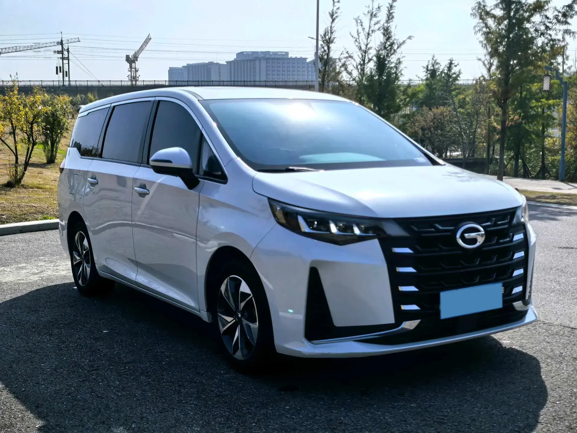 2021 GAC TRUMPCHI thumbnail 3