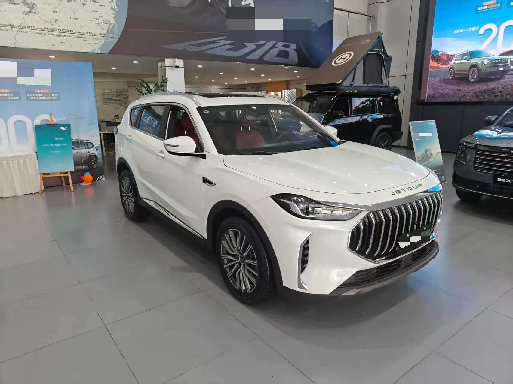 2025 JETOUR X70 thumbnail 3