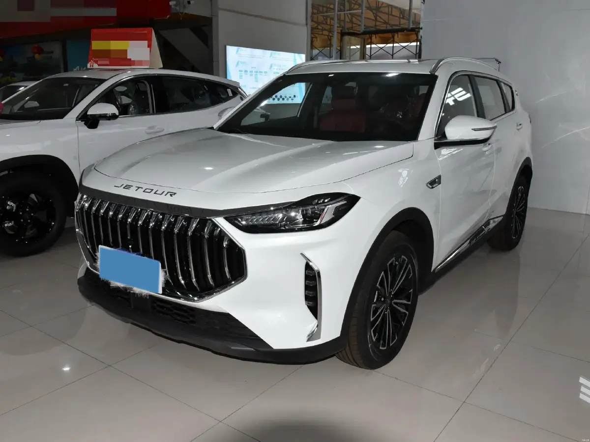 2025 Jetour X70 Plus 1.5T 156HP L4 6DCT