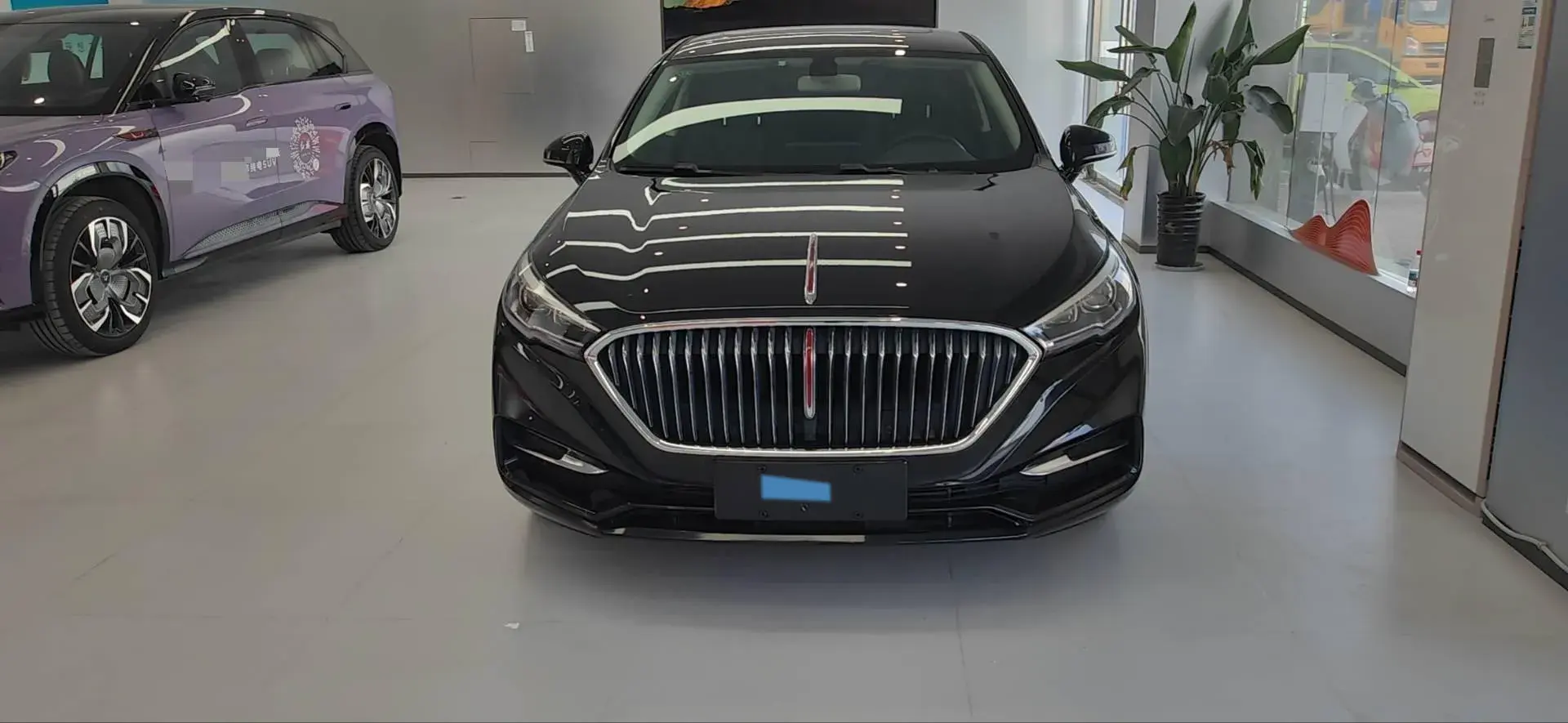 2022 HONGQI H5 thumbnail 2