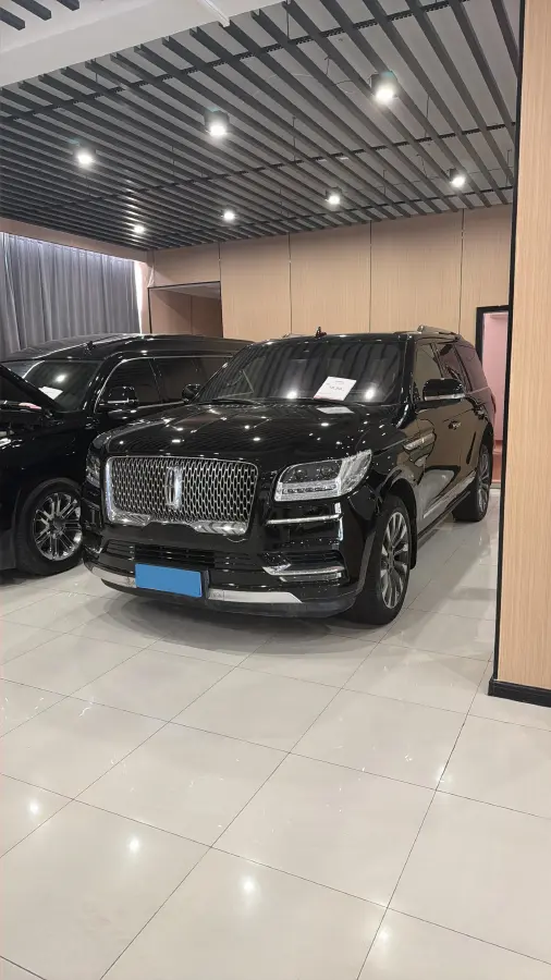 2019 Lincoln Navigator 3.5T 388HP V6 10AT