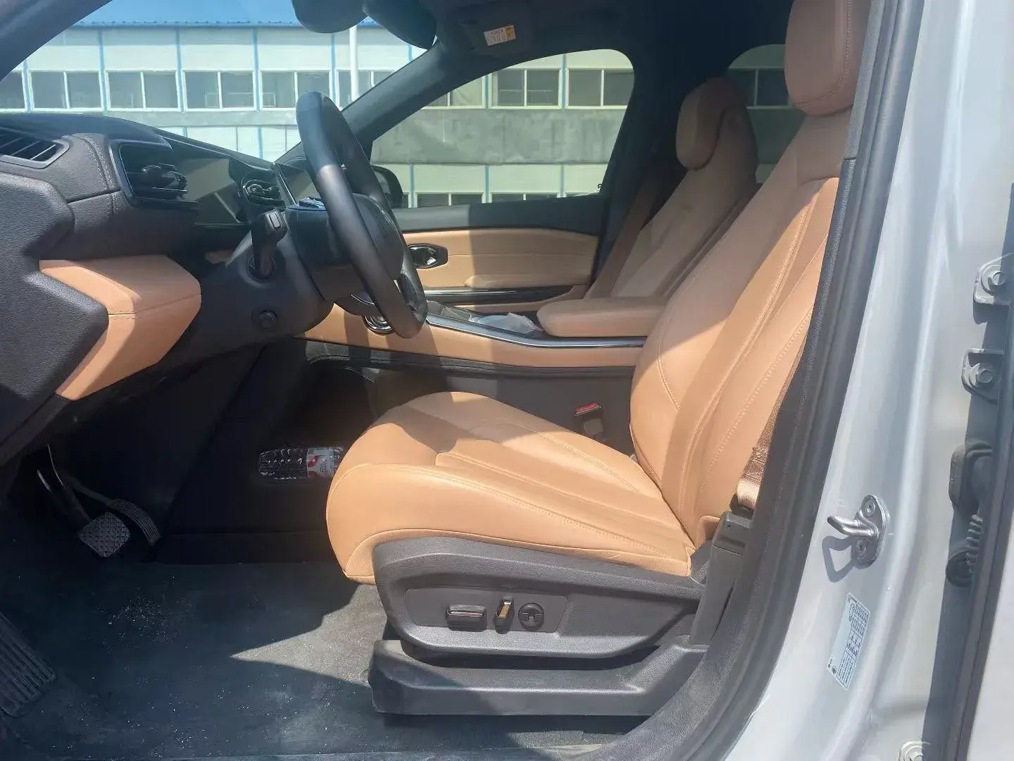 2022 NIO ES6 thumbnail 4