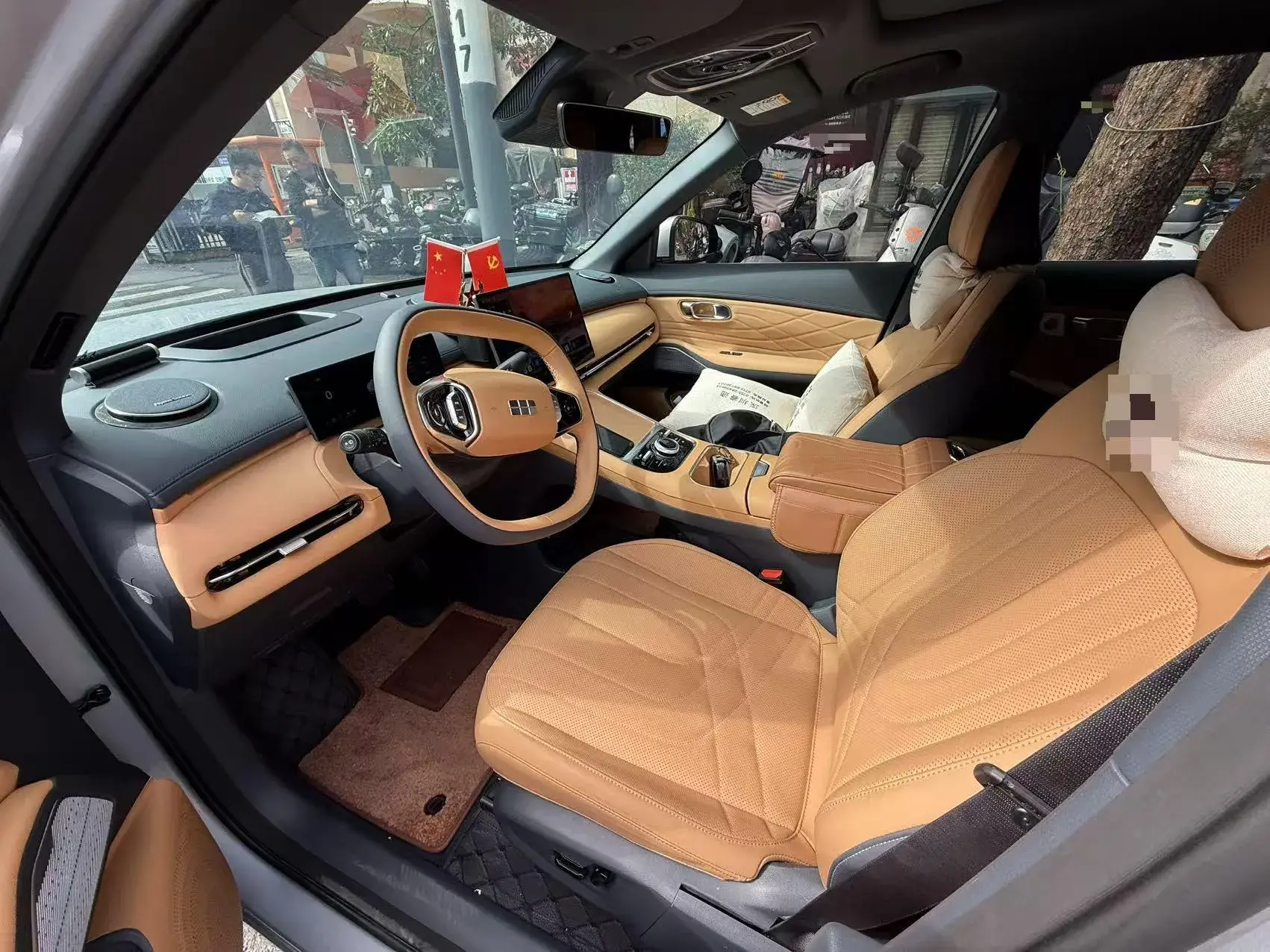 2025 GEELY GALAXY thumbnail 4