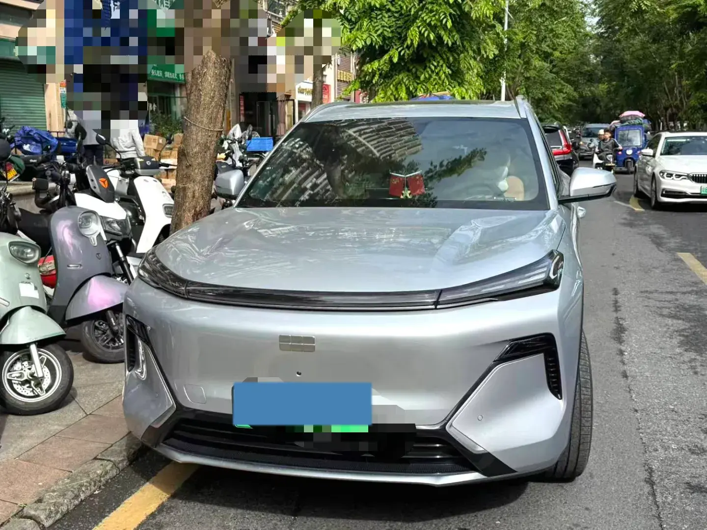 2025 GEELY GALAXY thumbnail 2