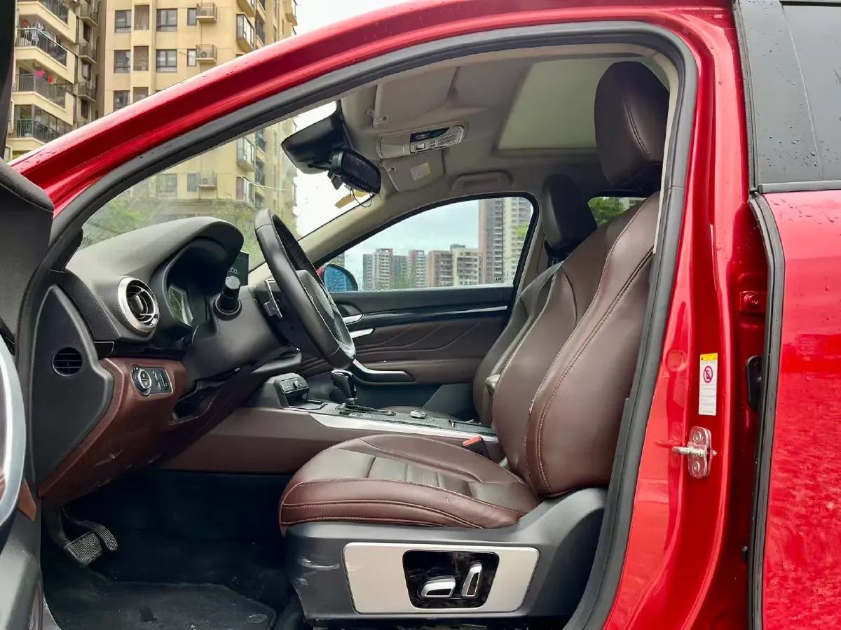 2017 WEY VV5 2.0T 197HP L4 7DCT,autocango,china used car exporter,china ev exporter,chinese used car exporter,chinese used ev exporter