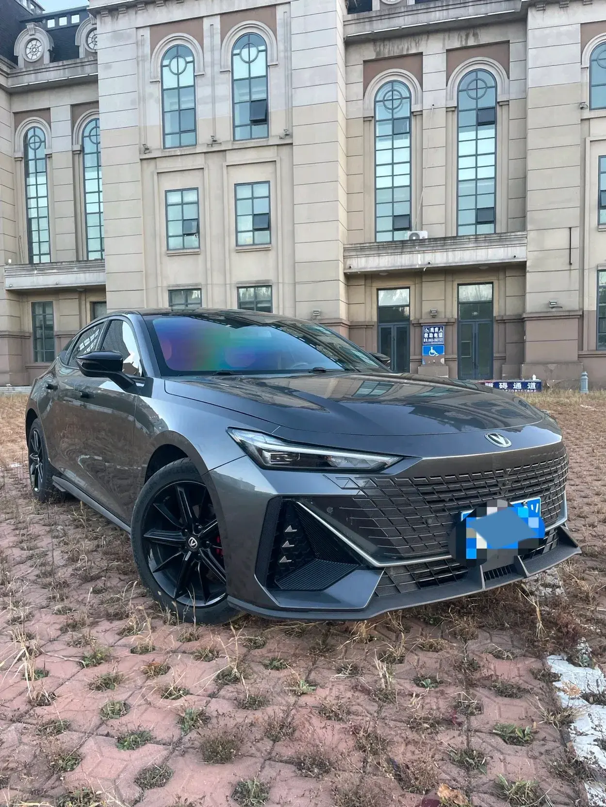 2022 CHANGAN UNI-V thumbnail 3