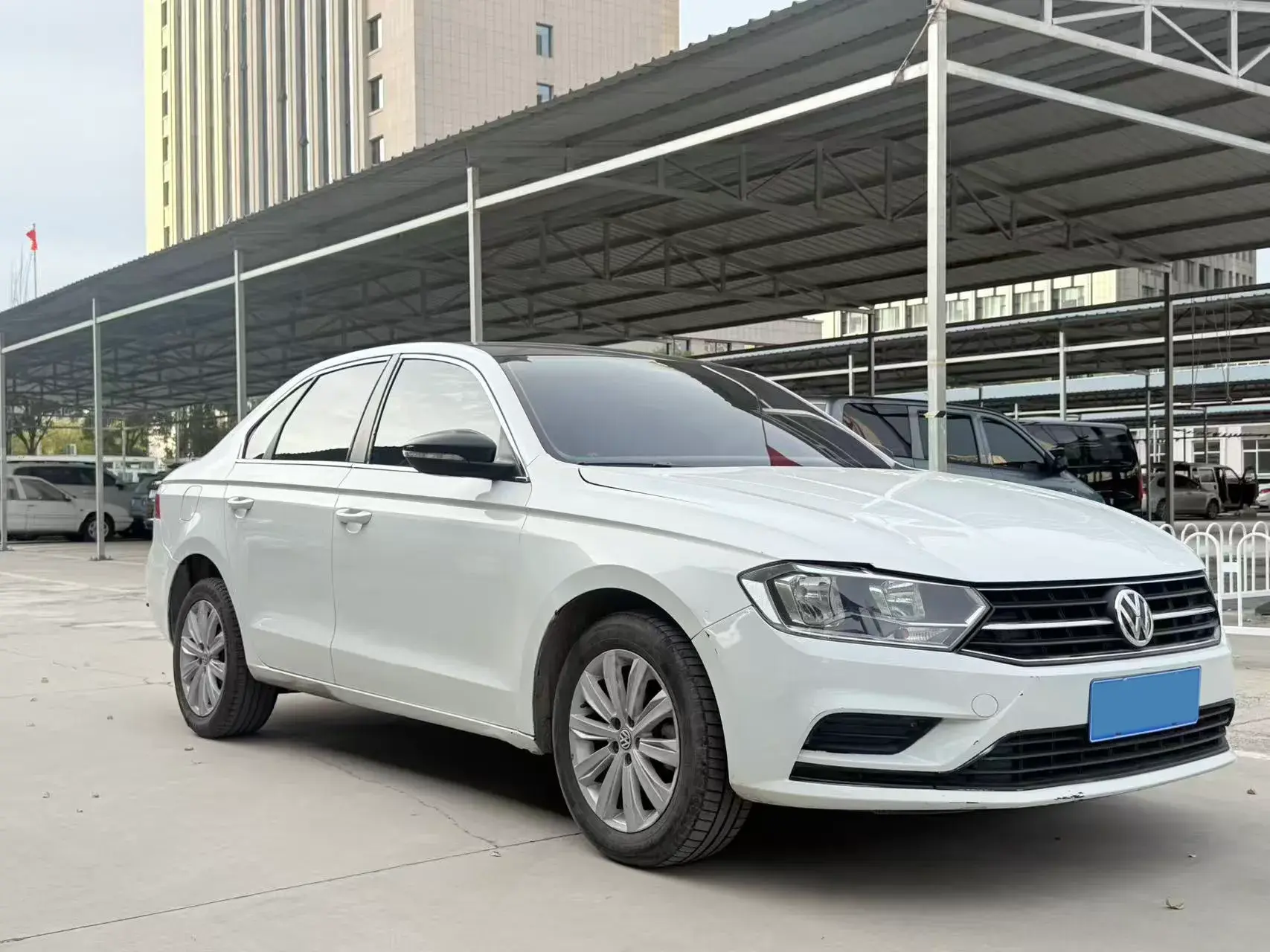 2019 VOLKSWAGEN BORA thumbnail 3