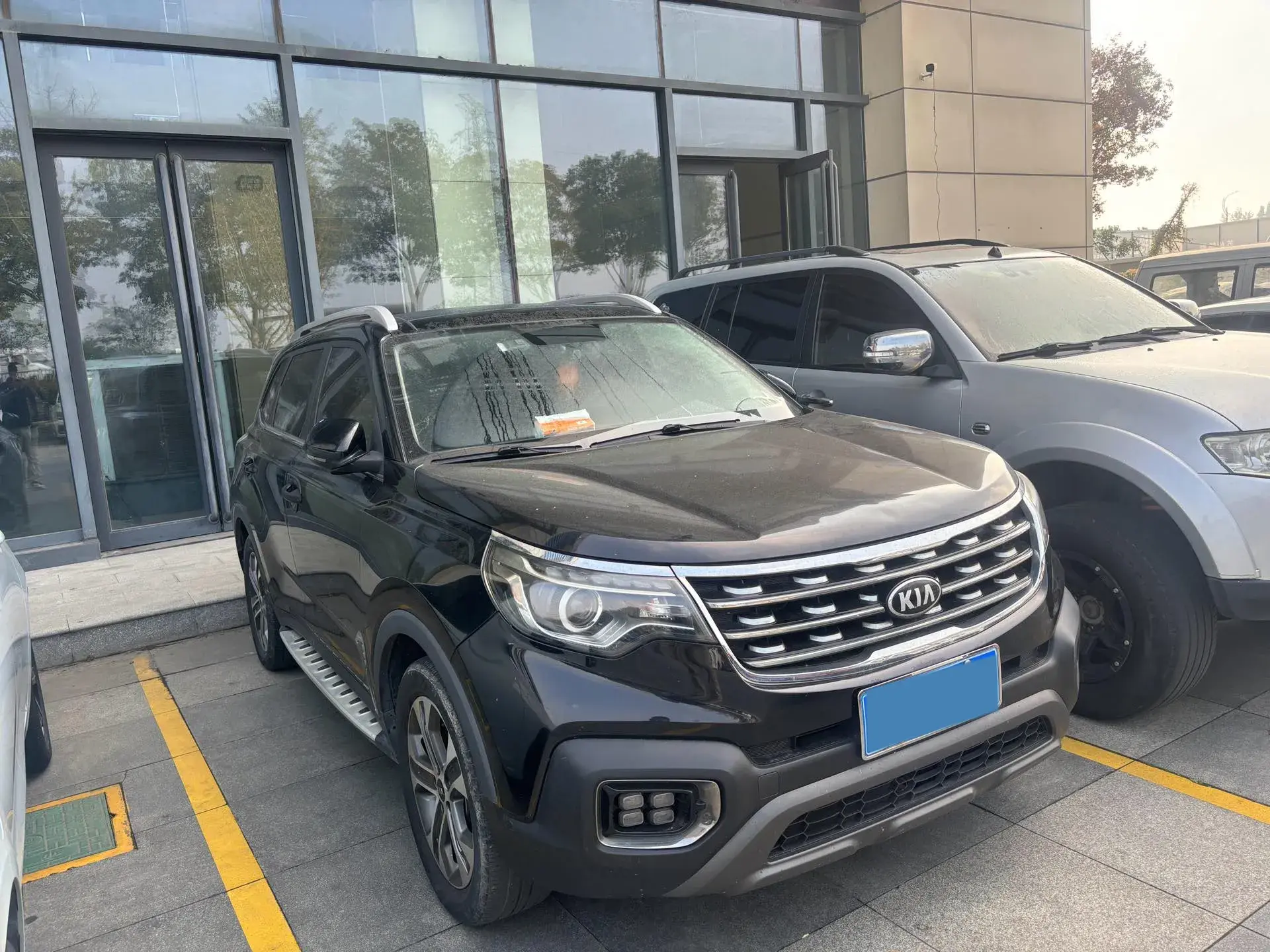 2019 KIA SPORTAGE thumbnail 3