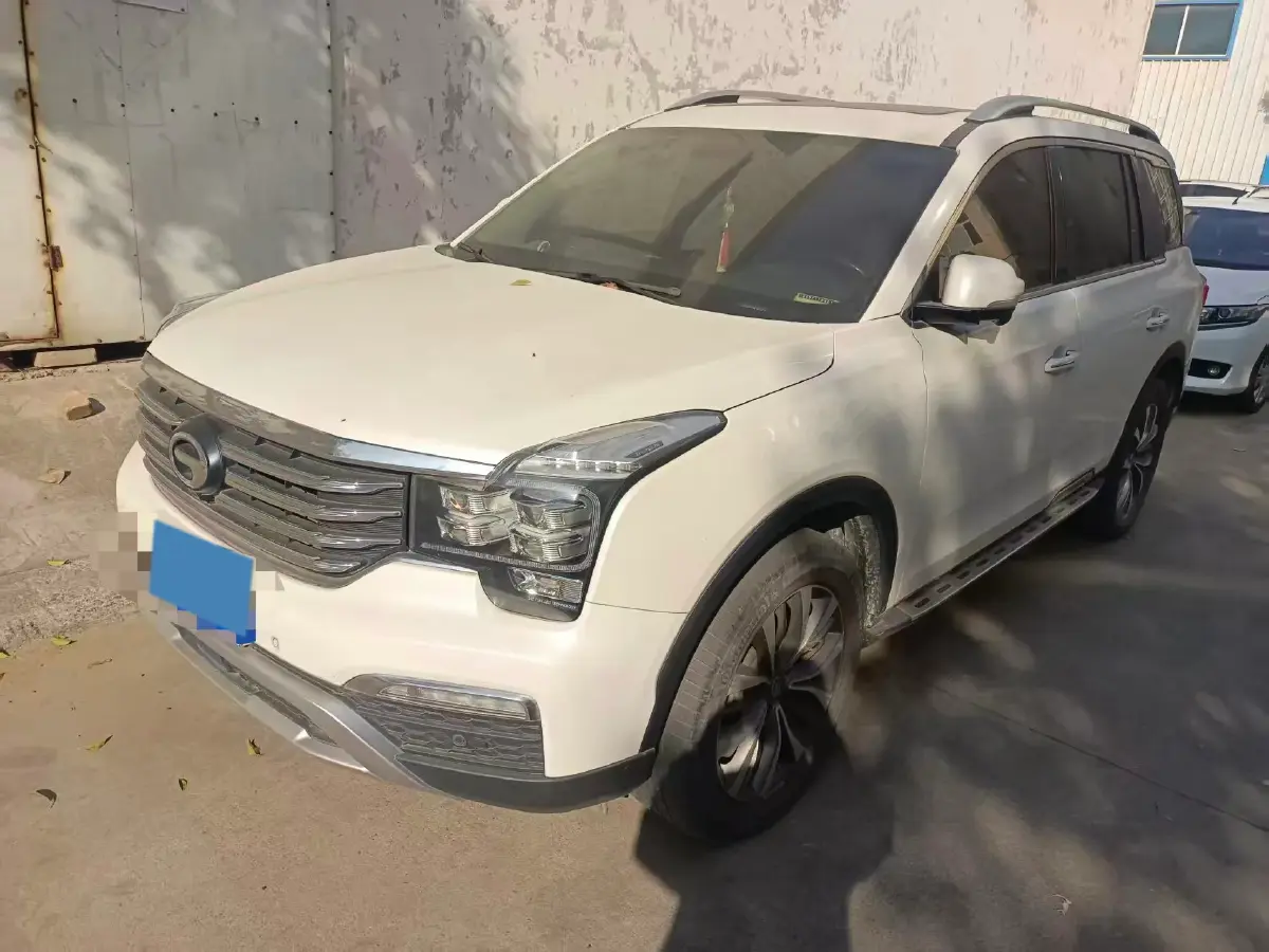 2017 GAC Trumpchi GS8 2.0T 201HP L4 6AT