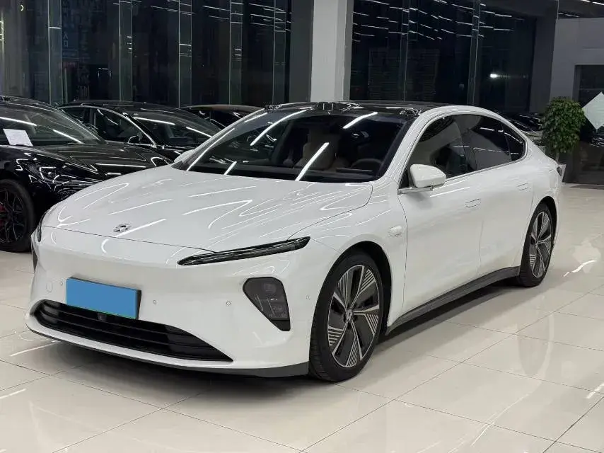 2024 NIO ET7 BEV 75KWH