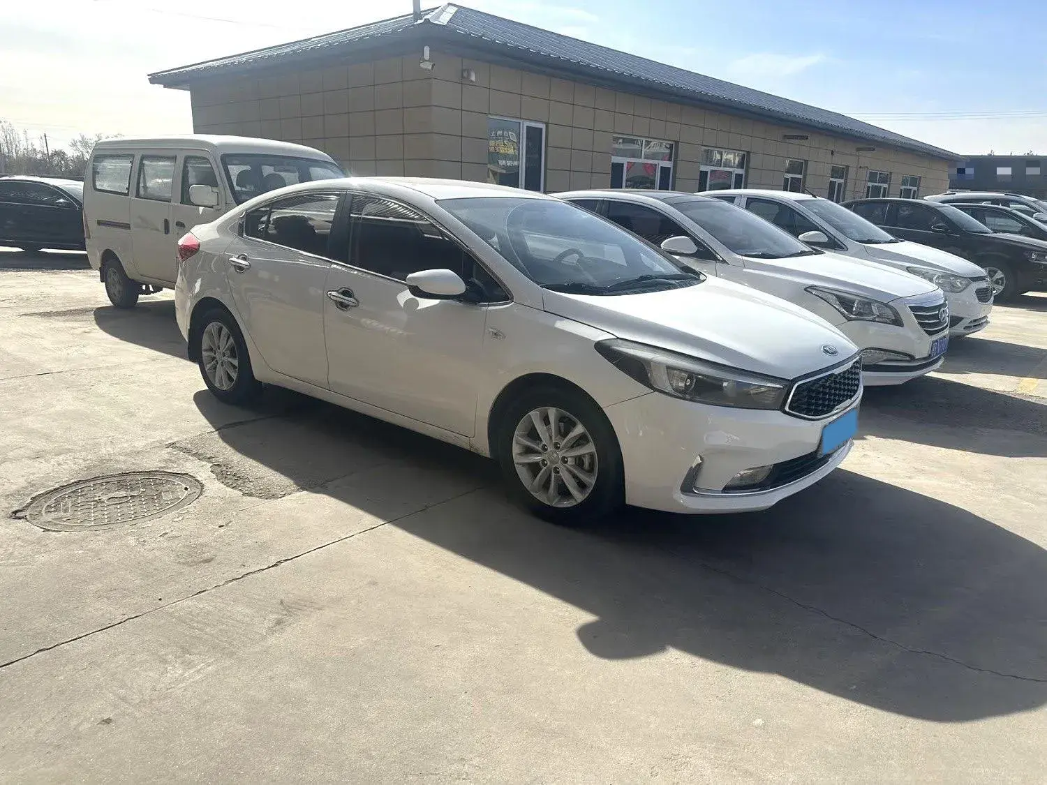 2016 KIA K3 thumbnail 3