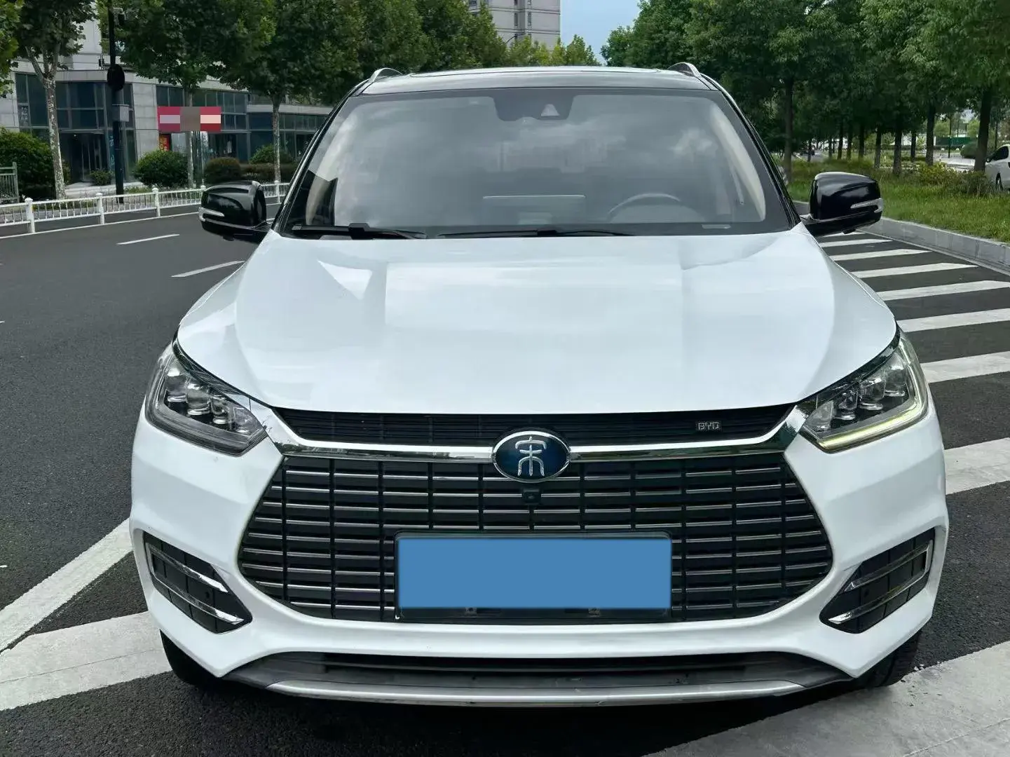 2019 BYD SONG thumbnail 4