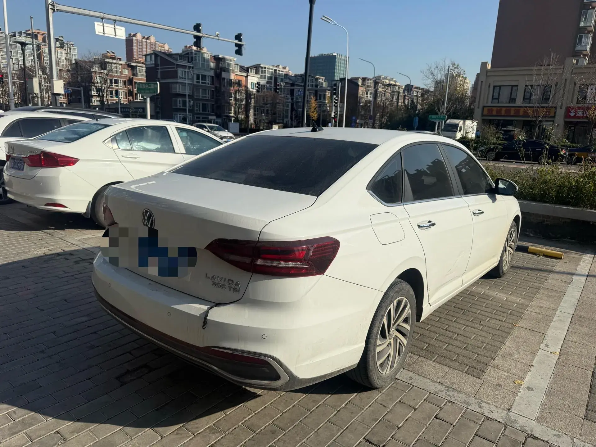 2024 VOLKSWAGEN LAVIDA thumbnail 4