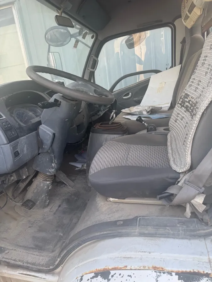 2015 Dongfeng DongFeng Pickup 2.4T 82HP L4 5MT,autocango,china used car exporter,china ev exporter,chinese used car exporter,chinese used ev exporter