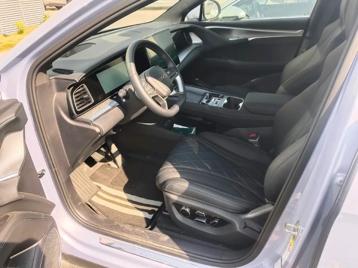 2025 BYD Sea Lion 07 BEV 80.64KWH,autocango,china used car exporter,china ev exporter,chinese used car exporter,chinese used ev exporter