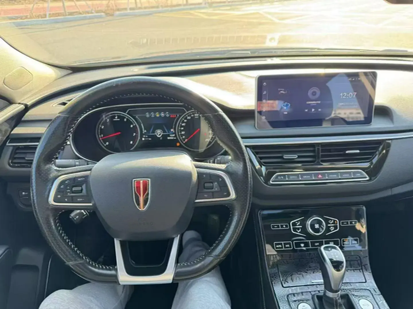 2019 HONGQI H5 thumbnail 4