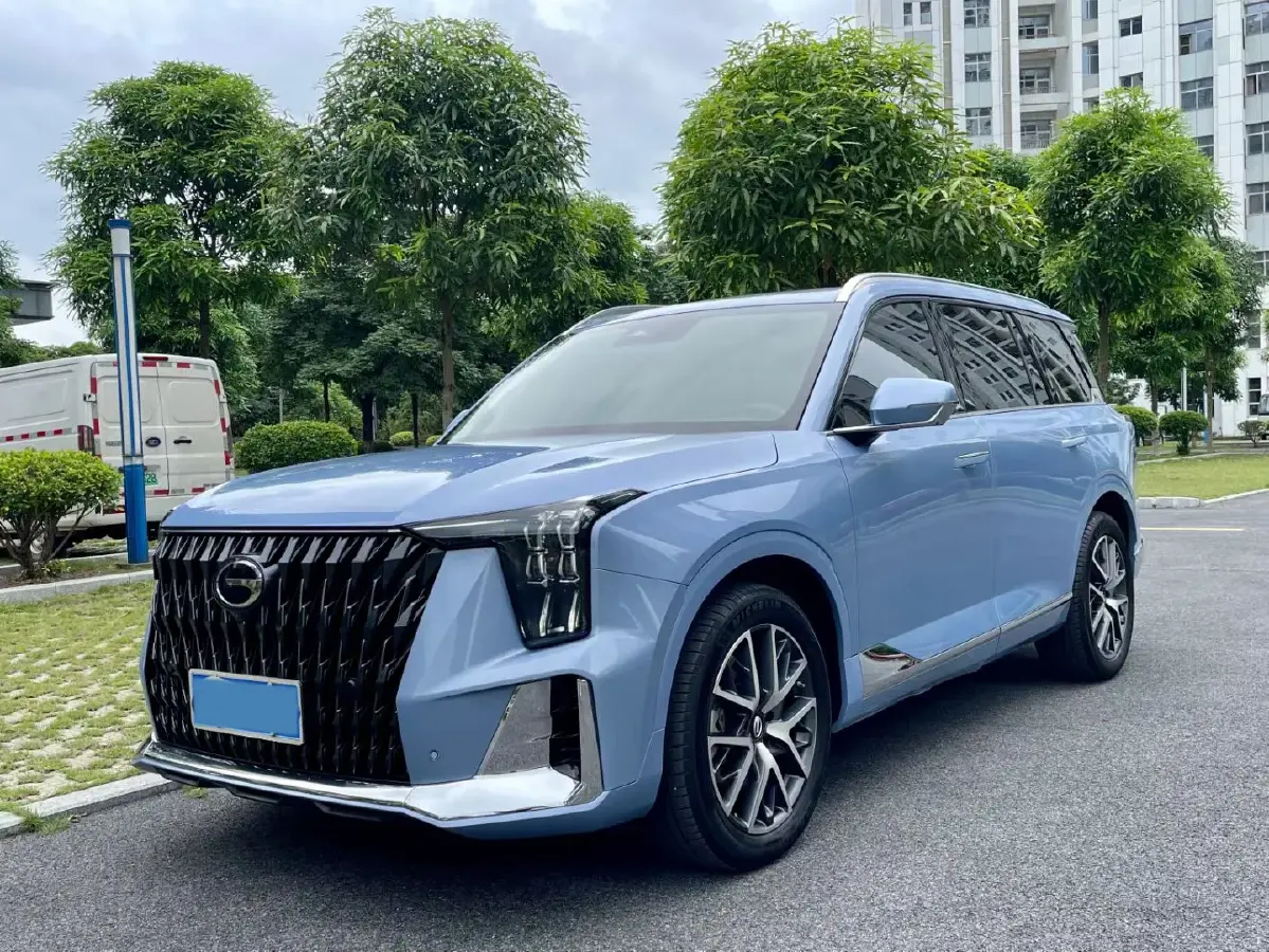 2022 GAC Trumpchi GS8 2.0T 190HP L4 E-CVT Hybrid