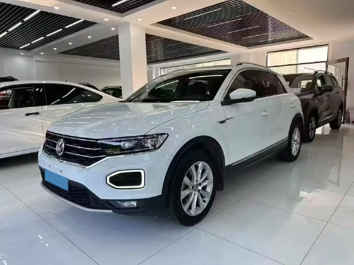 2019 Volkswagen T-Roc 1.4T 131HP L4 7DCT