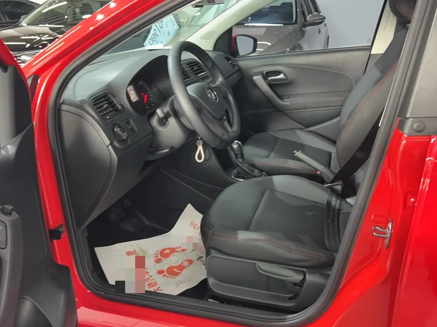 2018 VOLKSWAGEN POLO thumbnail 4