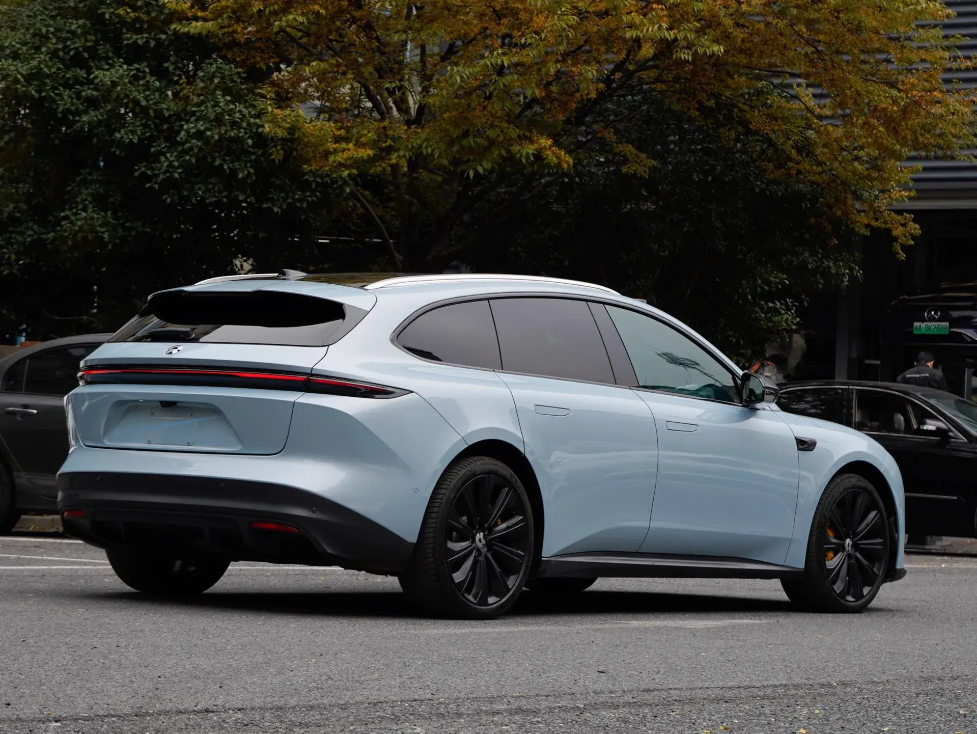 2023 NIO ET5T thumbnail 4