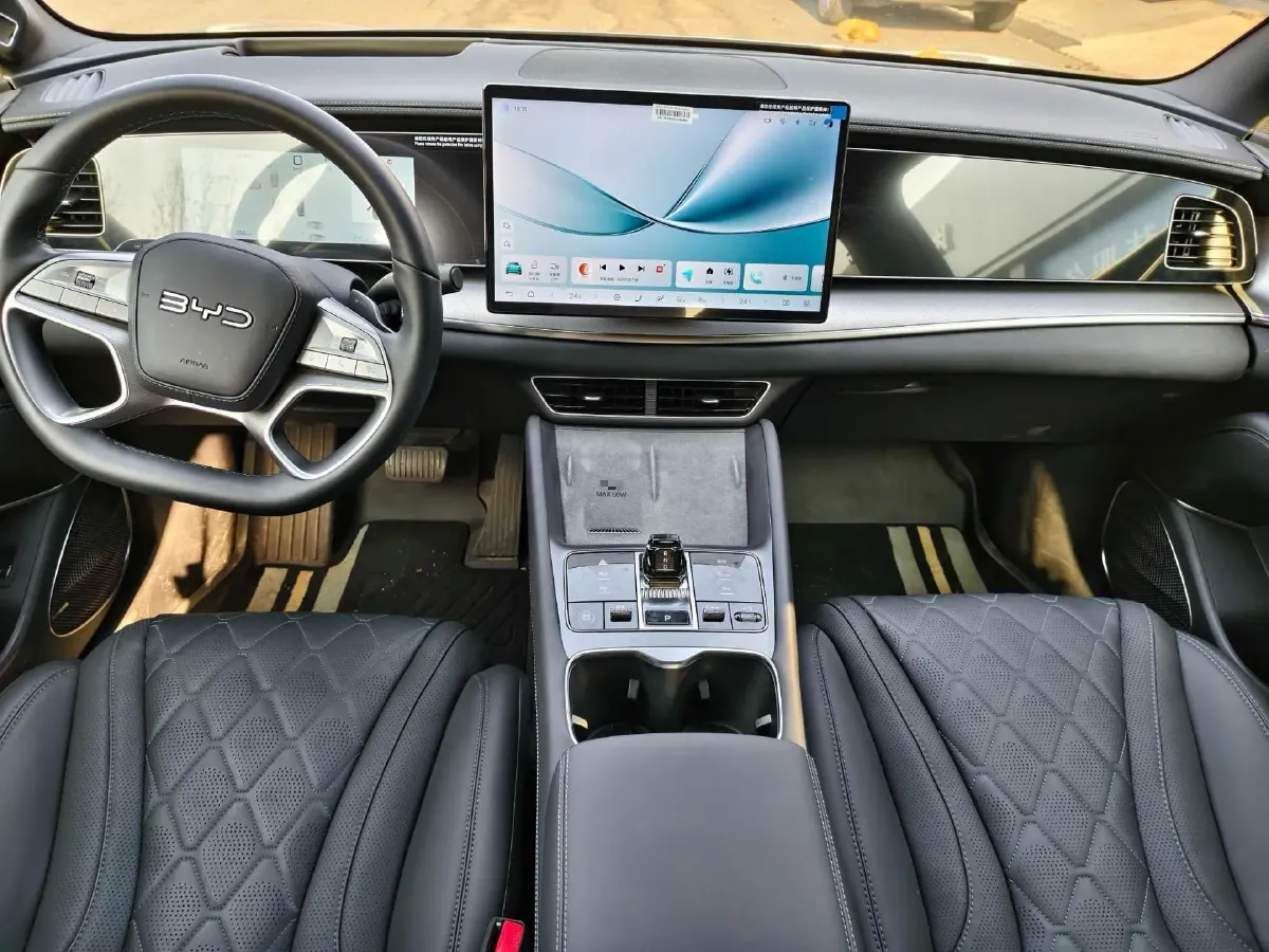 2025 BYD Sea Lion 07 BEV 80.64KWH,autocango,china used car exporter,china ev exporter,chinese used car exporter,chinese used ev exporter