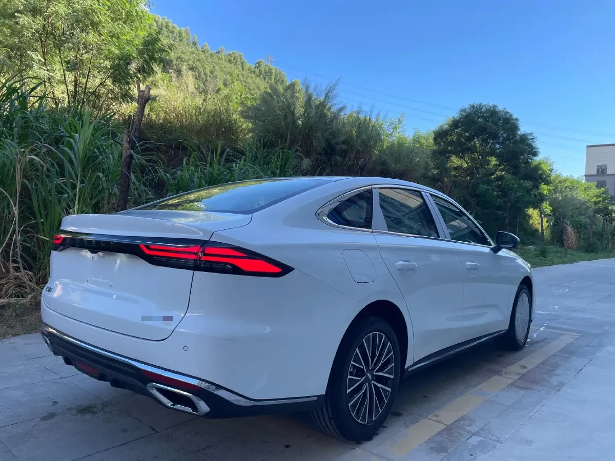 2026 Geely Emgrand 1.5L 120HP L4 CVT,autocango,china used car exporter,china ev exporter,chinese used car exporter,chinese used ev exporter