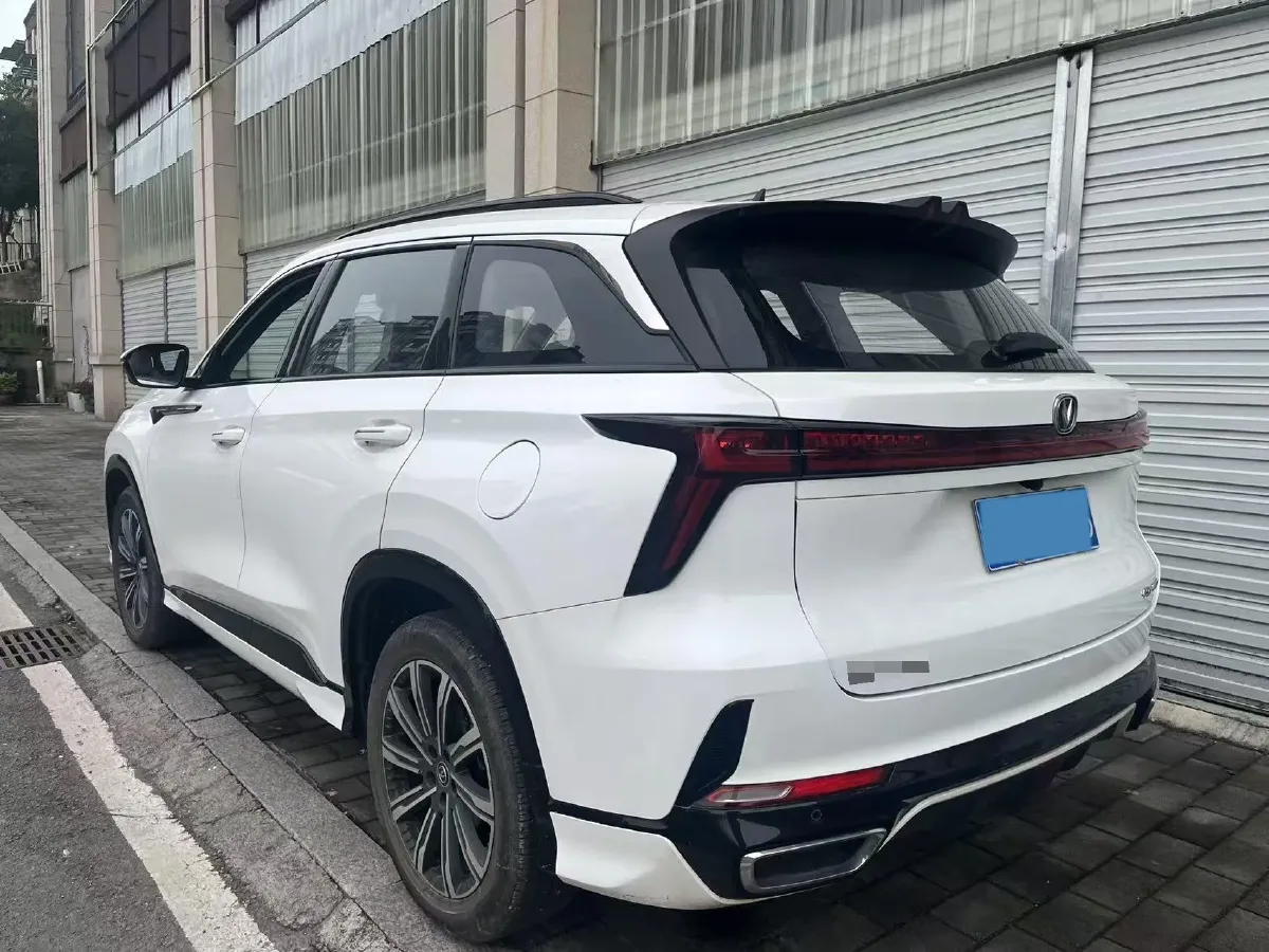 2023 ChangAn CS75 Plus iDD 1.5T 170HP L4 6TCT PHEV 28.39KWH,autocango,china used car exporter,china ev exporter,chinese used car exporter,chinese used ev exporter