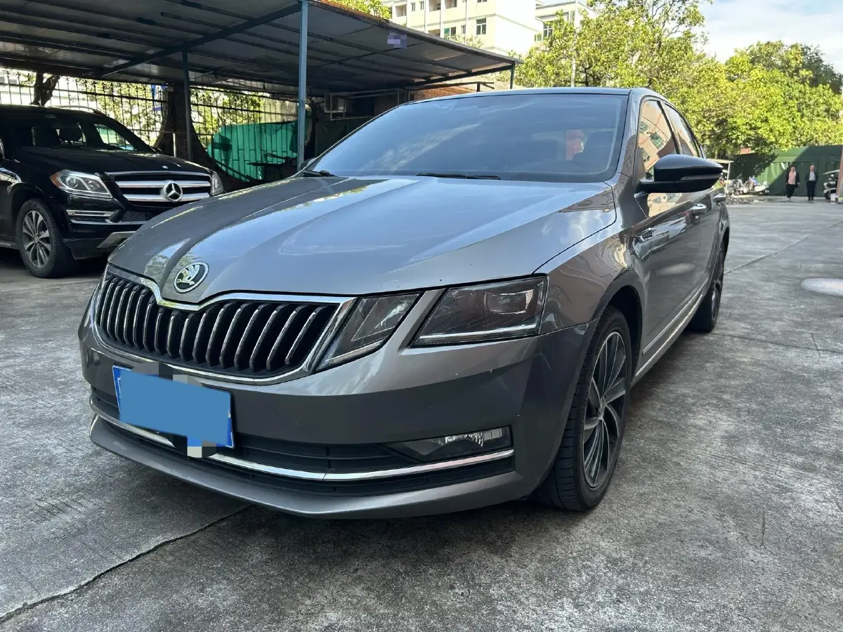 2019 Skoda Octavia 1.4T 150HP L4 7DCT
