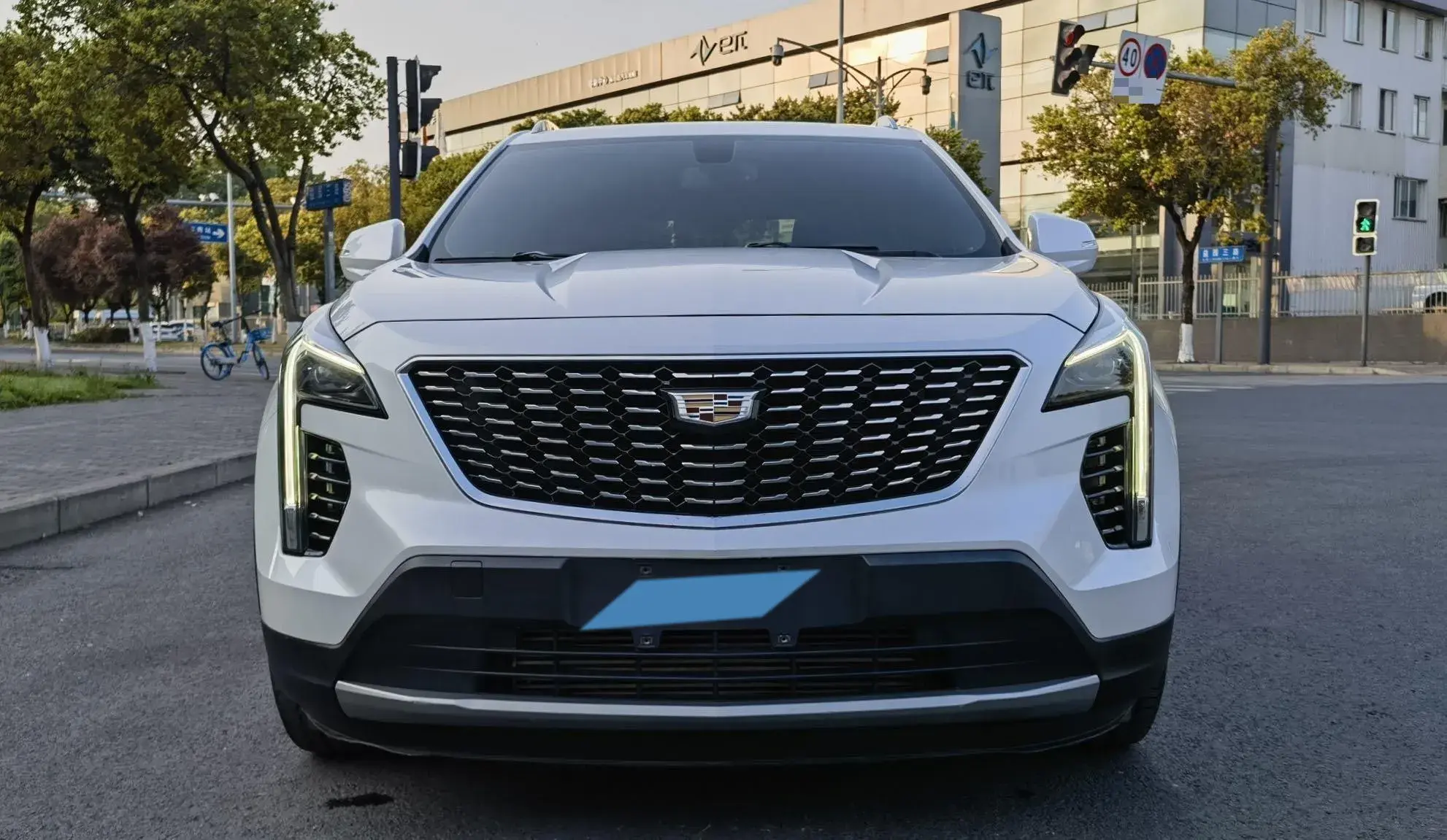 2020 CADILLAC XT4 thumbnail 2