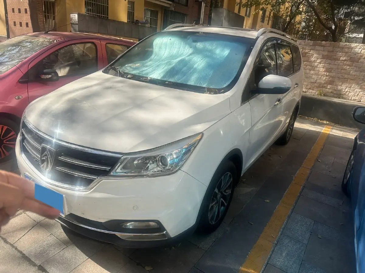 2017 BaoJun 730 1.5T 150HP L4 6MT