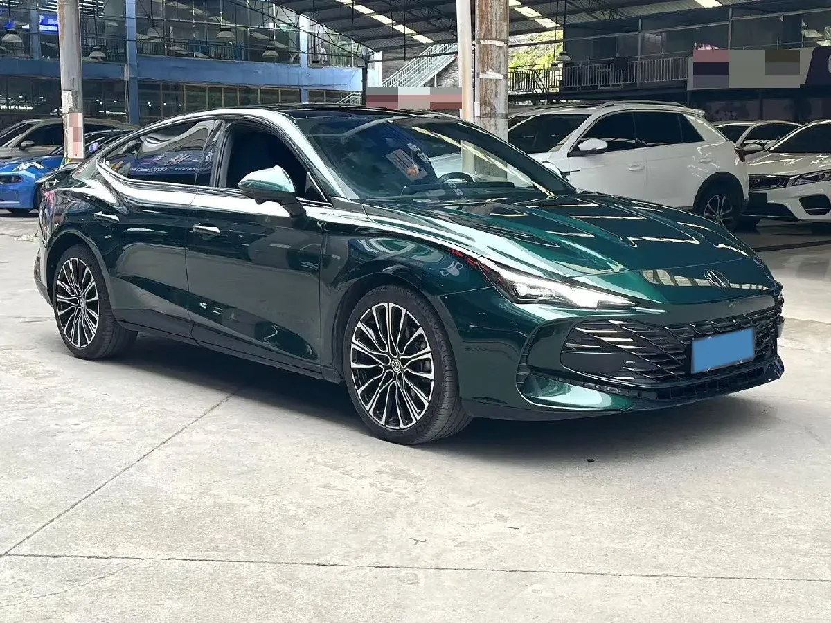 2023 MG 7 2.0T 261HP L4 9AT,autocango,china used car exporter,china ev exporter,chinese used car exporter,chinese used ev exporter