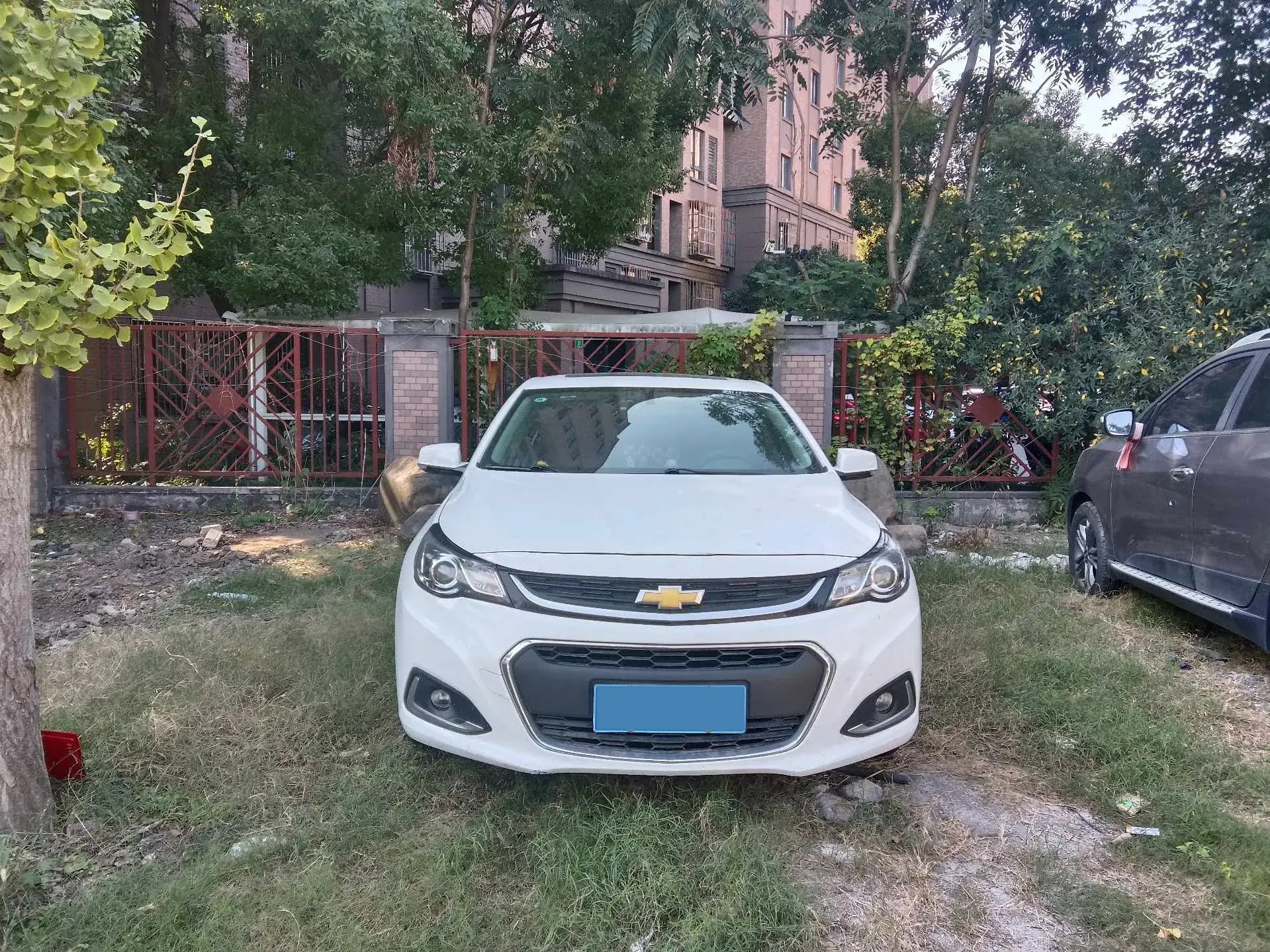 2018 CHEVROLET MALIBU thumbnail 2