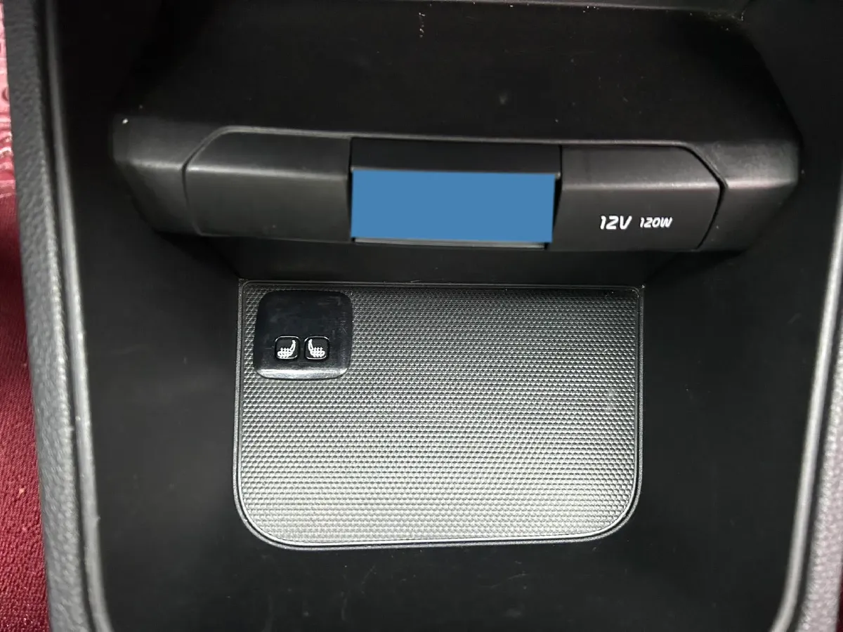 2021 Kia KX1 1.4L 100HP L4 6AT,autocango,china used car exporter,china ev exporter,chinese used car exporter,chinese used ev exporter