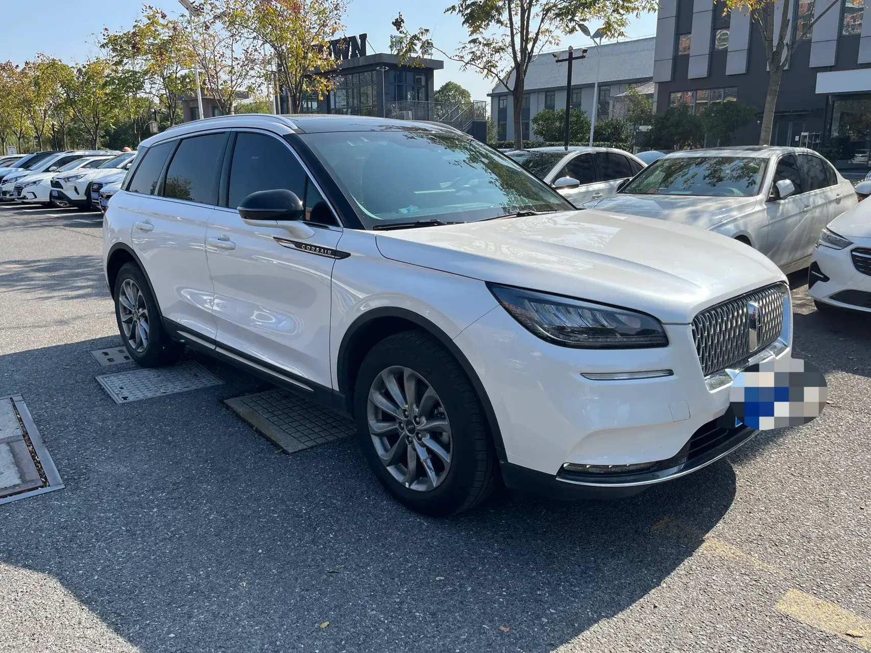 2020 LINCOLN CORSAIR thumbnail 2