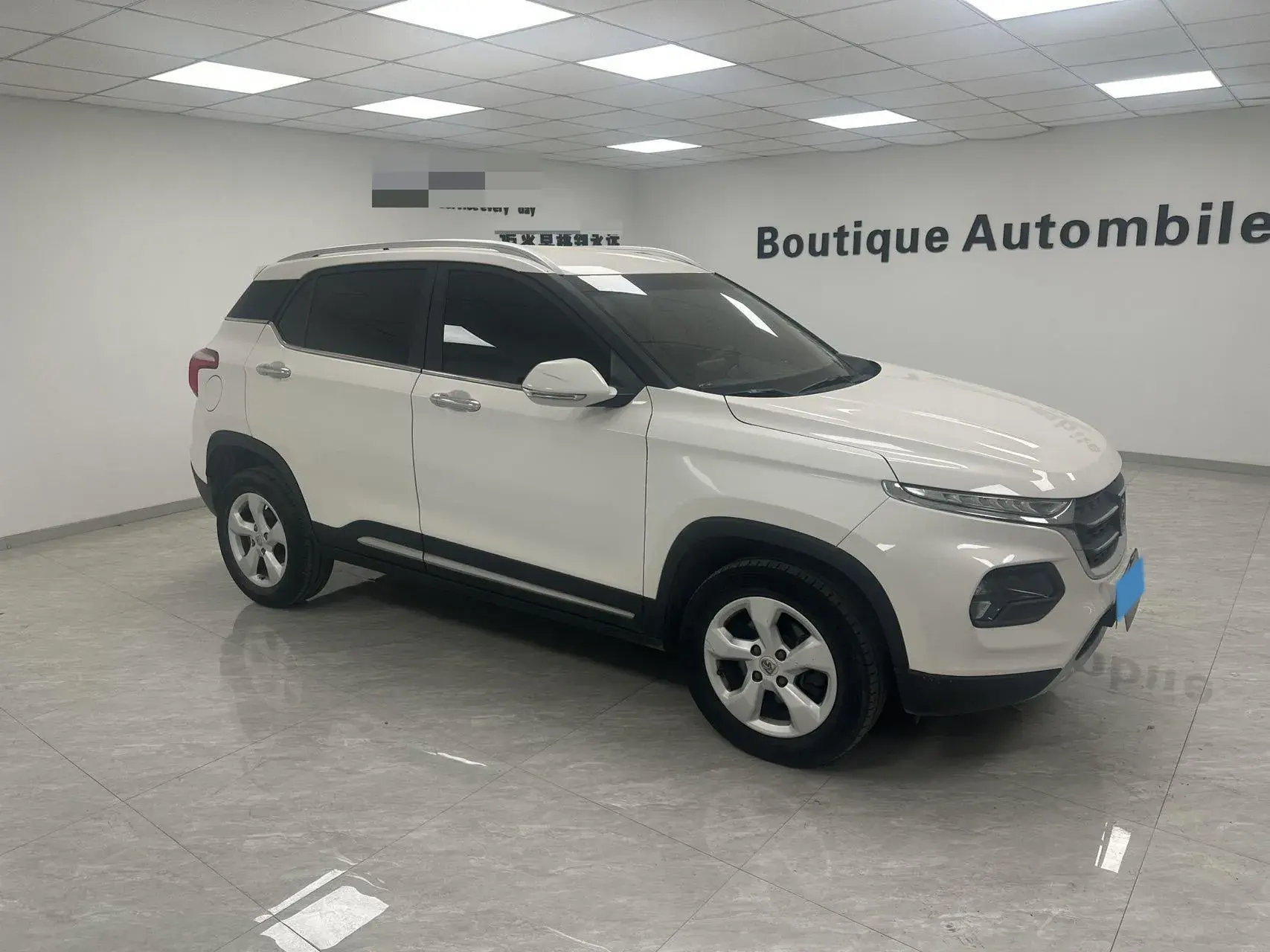 2017 BAOJUN 510 thumbnail 3