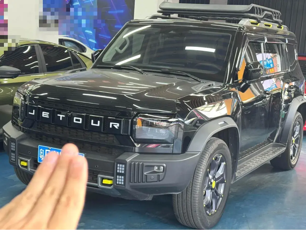 2023 Jetour Traveller 2.0T 254HP L4 7DCT