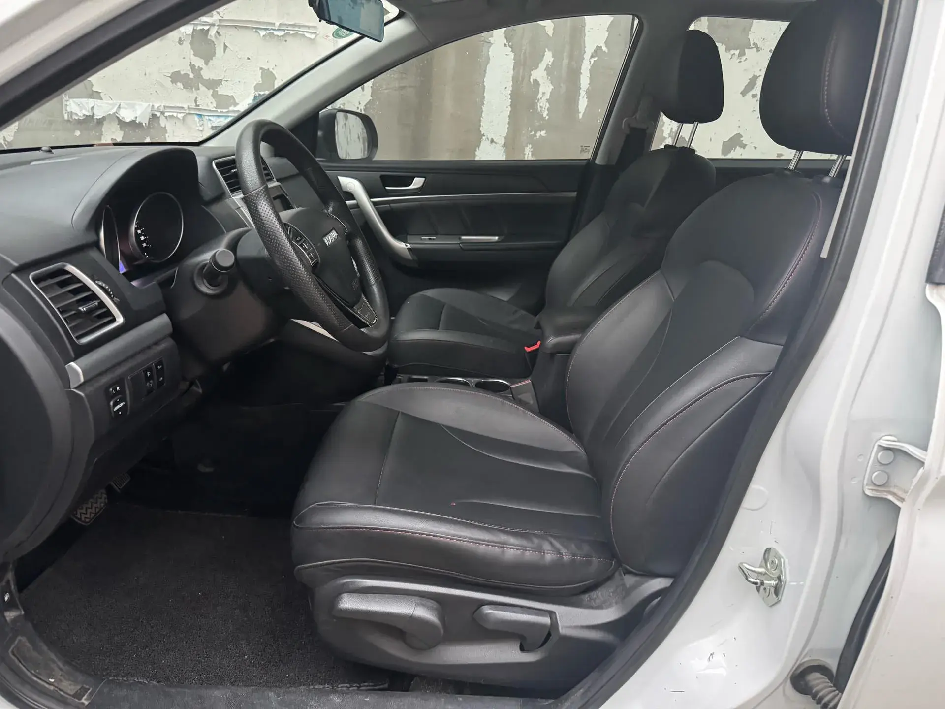 2019 HAVAL M6 thumbnail 3