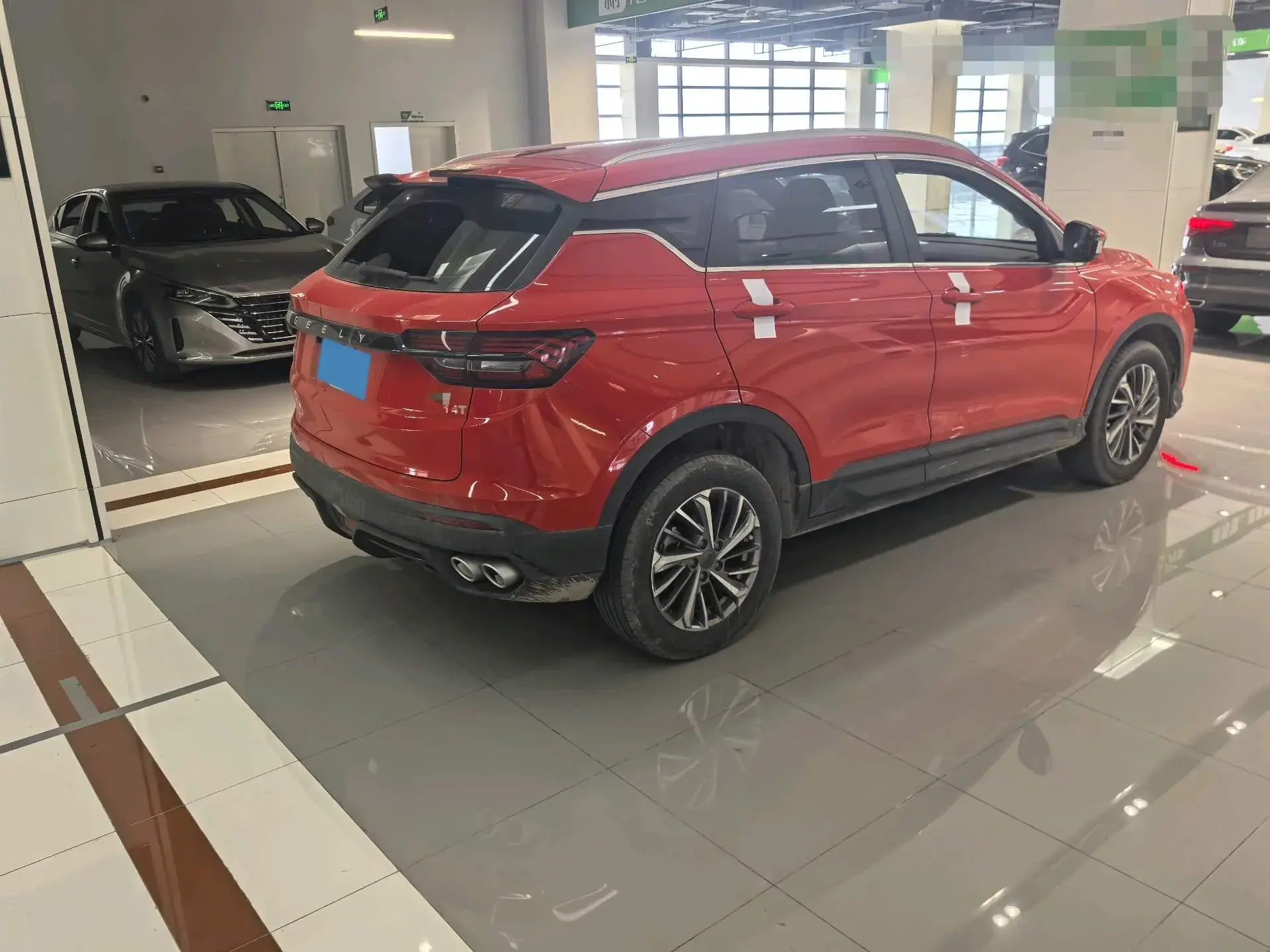 2021 GEELY COOLRAY thumbnail 4