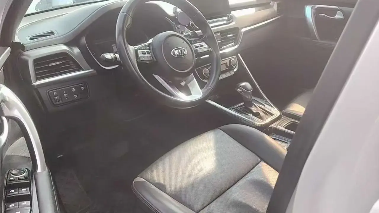 2018 KIA SPORTAGE thumbnail 4