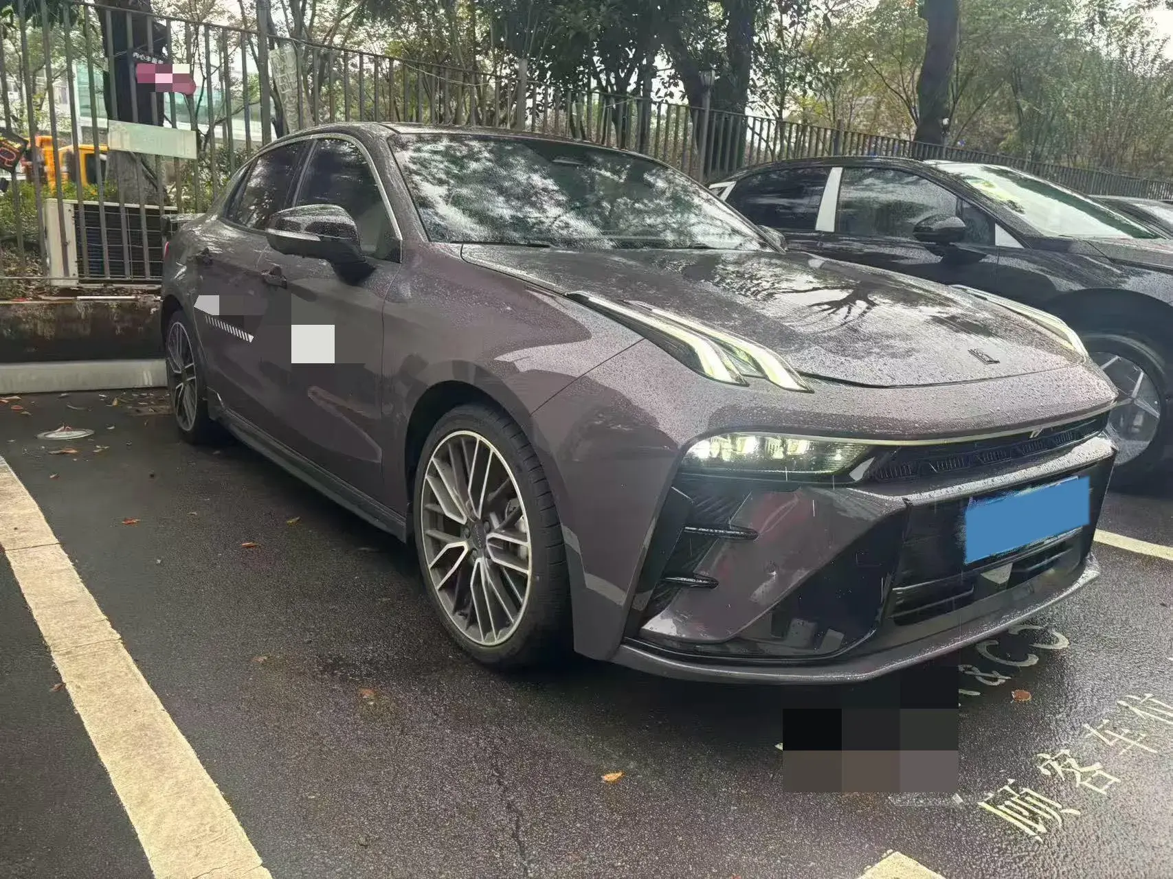 2025 LYNK&CO 03 thumbnail 4