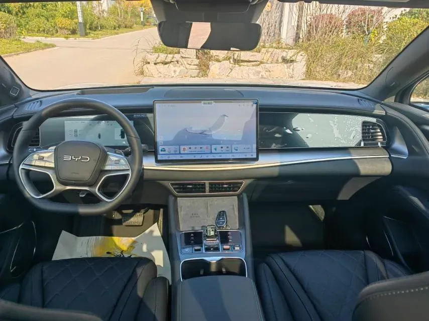 2025 BYD Sea Lion 07 BEV 80.64KWH,autocango,china used car exporter,china ev exporter,chinese used car exporter,chinese used ev exporter