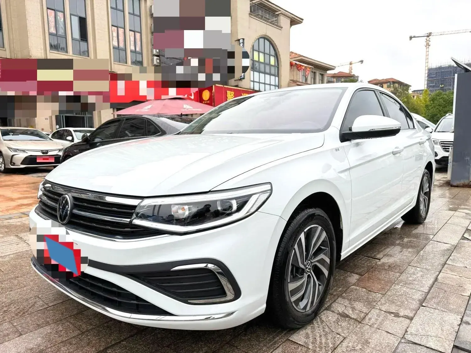 2025 VOLKSWAGEN BORA view 1