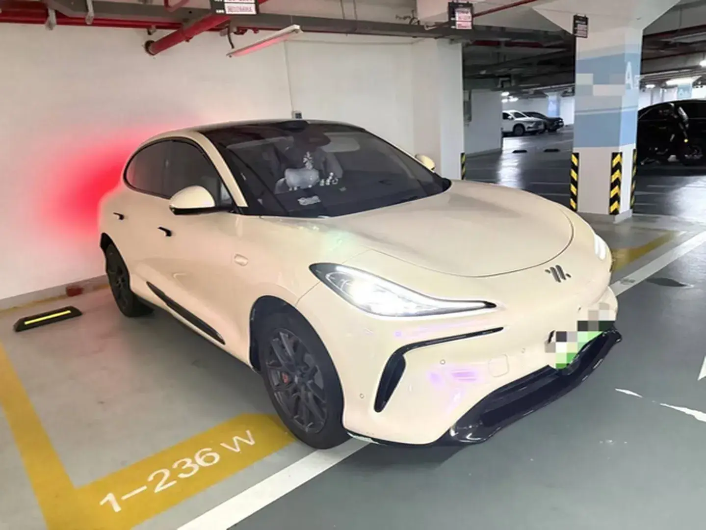 2023 IM LS6 thumbnail 3