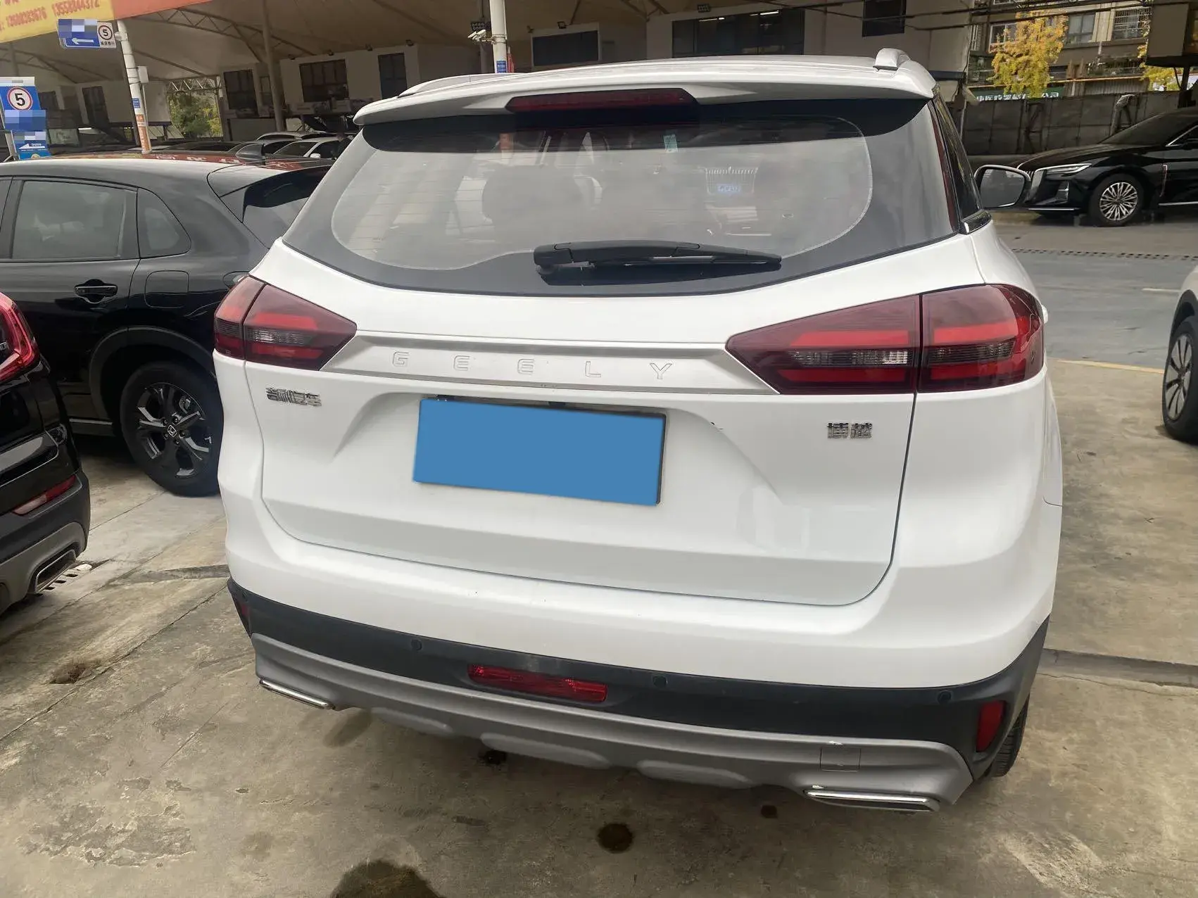 2021 GEELY AZKARRA thumbnail 3